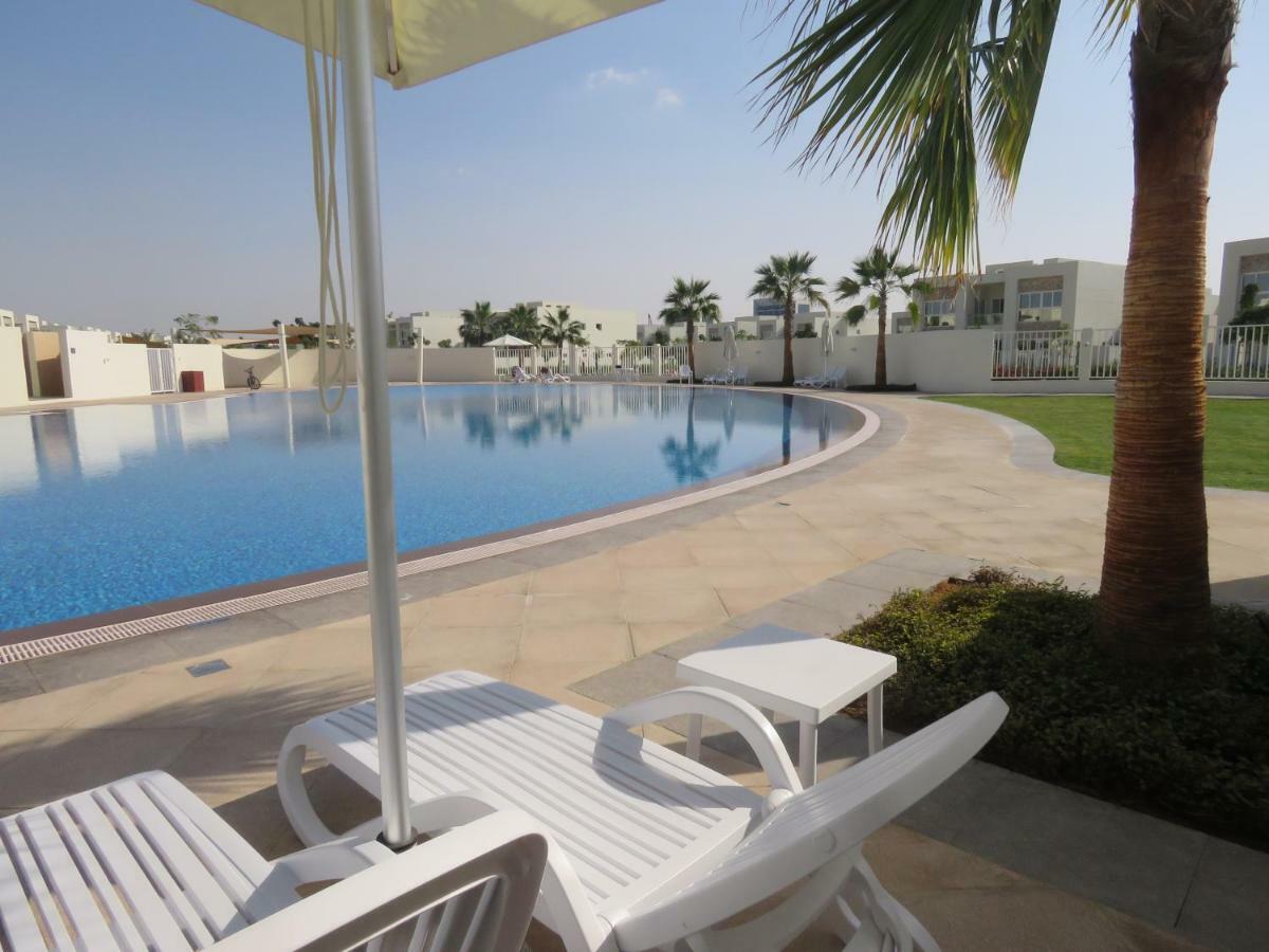 Luxury Holiday Suites Ras al-Khaimah Exterior foto